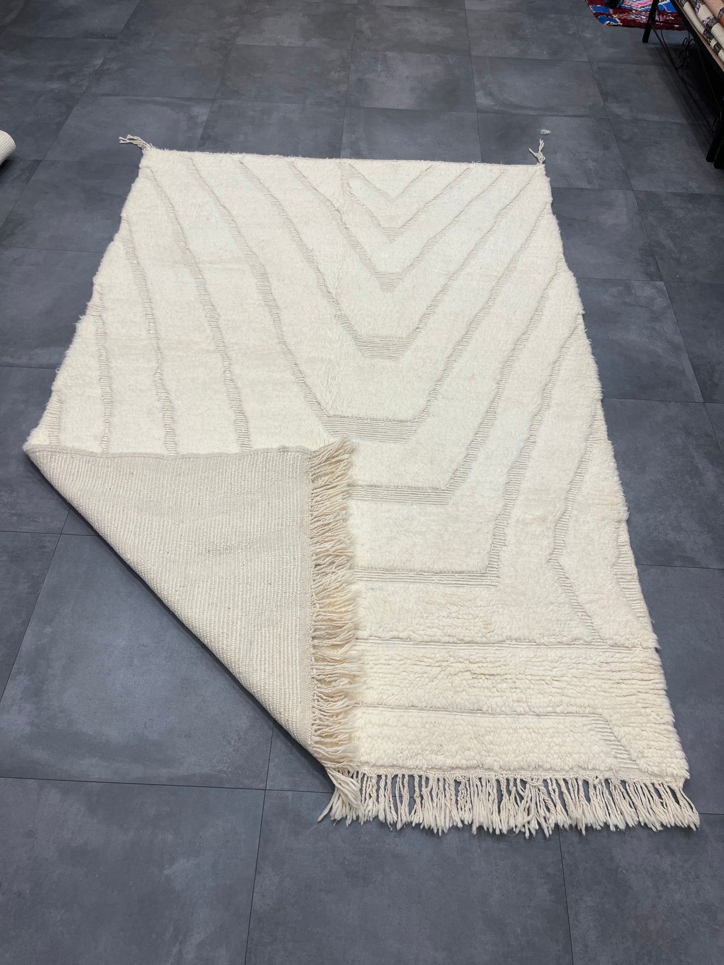 Moroccan Berber Rug - Beni Ourain White Abstract Lines Foundation 2.6 X 1.6m | 100% Wool Handmade