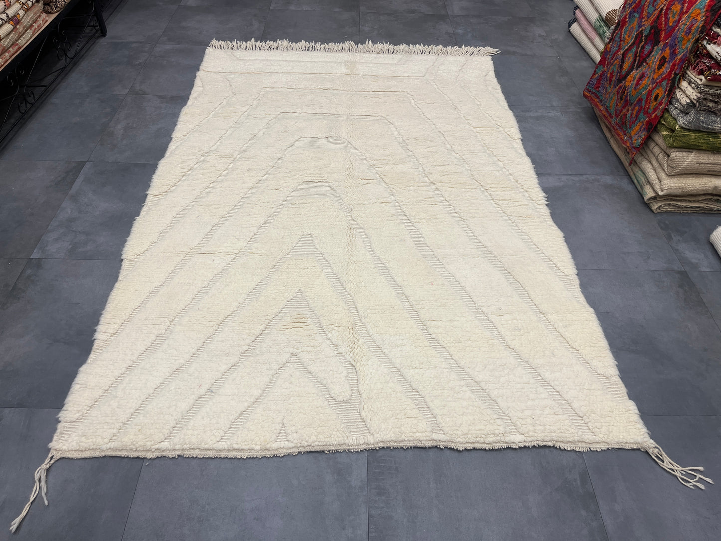 Moroccan Berber Rug - Beni Ourain White Abstract Lines Foundation 2.6 X 1.6m | 100% Wool Handmade